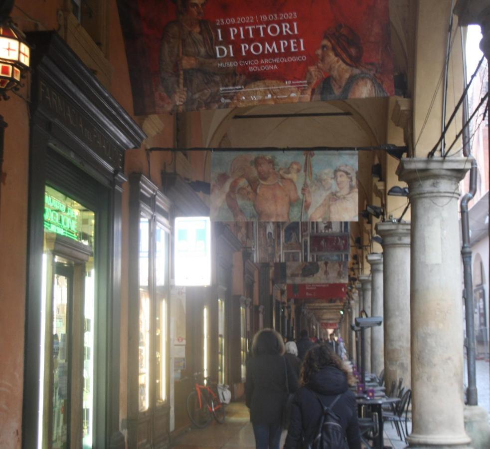 Appartamento Blu Centro Storico ボローニャ エクステリア 写真